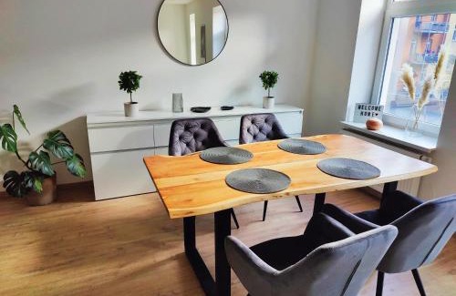 Erfurt Apartamento | Neu sanierte Wohnung mit Balkon und Stellplatz