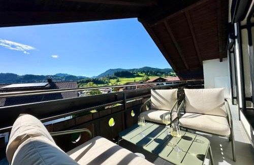 Wertach Apartamento | Neue Ferienwohnung mit Bergblick & Sauna