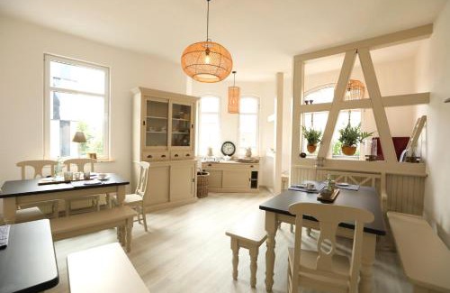 Jena Casa | Neue Pension Stadtmitte Jena