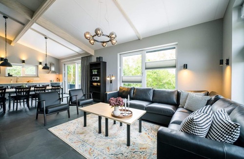 Ballum Casa | Neuws Holidayhome Panda with terrace on south, near woods