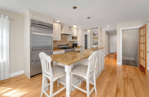 Moultonborough Casa | Never before rented light and bright home on Lake Winnipesaukee