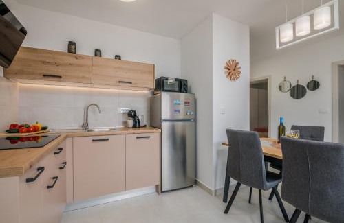 Vrbnik Apartamento | Nevera 2