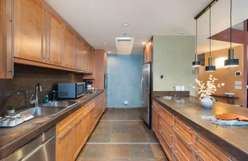 West Sedona Villa | NEW! 1 Acre West Sedona Estate Spa Game Room Stunning View Direct Trail Access!