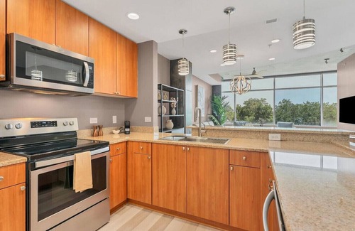 South Eola Apartamento | New 1200 sqft 2BD/2BTH in DT Orl