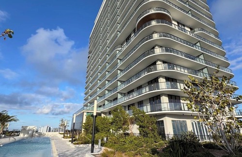 North Beach Apartamento | New 1bed 1.5bath 20th floor amazing views