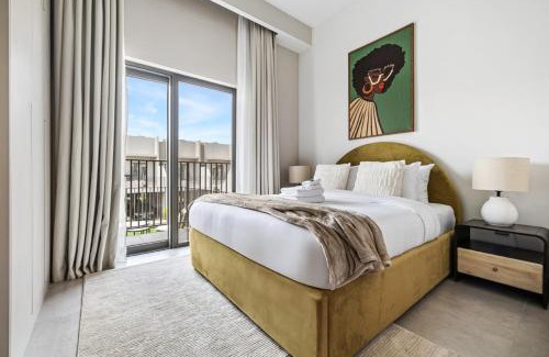 Dubai Villa | New 2.5 BR Villa With PS5 and Garden Near Dubai Mall