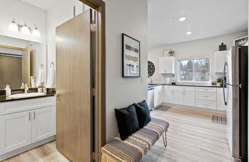 South Perry District Apartamento | New 2 Bd 2 Bth Near Perry Dist and Downtown