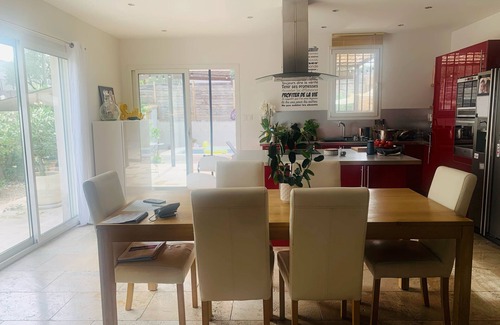 Villeneuve-les-Avignon Casa | New 2-bedroom villa of 120 m2 with swimming pool in Villeneuve-les-Avignon