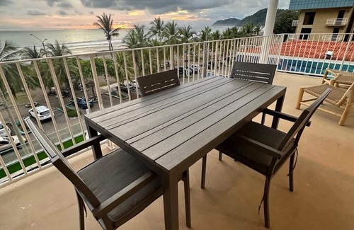 Cerro Plano Condominio | NEW 2 bedroom, 2 bathroom Oceanfront Condo -Jaco Beach, Costa Rica