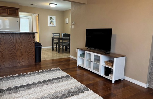 West Plains Casa | New 2 bedroom home near Downtown