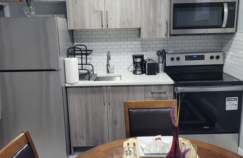 Southeast Calgary Casa | New 2-bedroom legal basement in Calgary