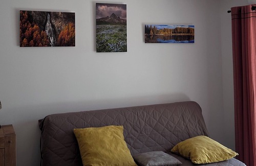 Embrun Apartamento | NEW 2 person apartment Embrun in quiet residence