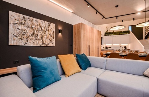 Sveti Vid Dobrinjski Villa | Modern Villa Ante with a beautiful view on olive garden