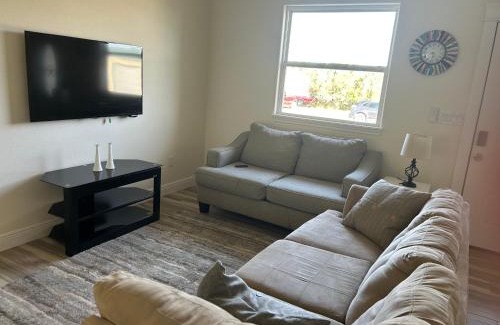 Canyon Lake Casa | New 2025 Modern 3BR Retreat
