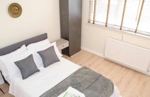 North Hykeham Casa | NEW 2BD Detached House in the Heart of Lincoln