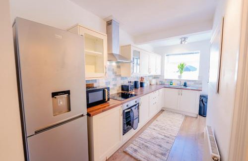 Adamsdown Casa | New 2BR Home Comfy and Spacious