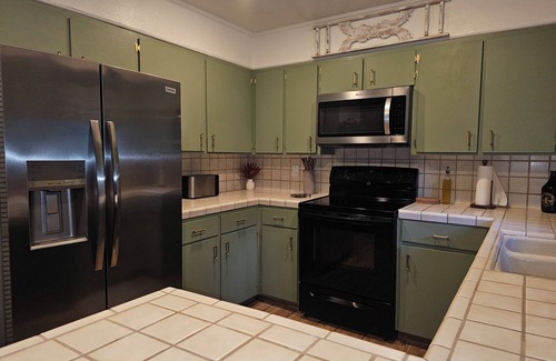 Twain Harte Cabina | NEW 3-bedroom cabin in amazing Twain Harte-Game Room, Fire Pit, King Beds
