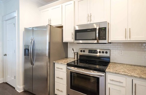 Murfreesboro Casa | NEW 3 BR 2+ BA Townhome | Sleeps 7 | Near Downtown
