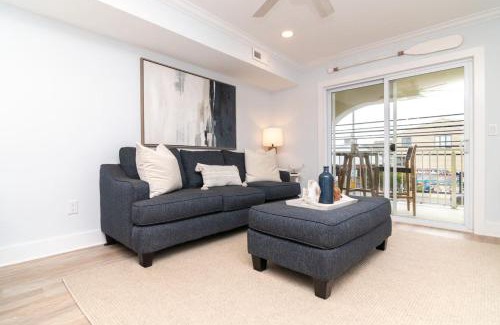 Dewey Beach Casa | NEW 3BR-3BA Beach Block with Parking