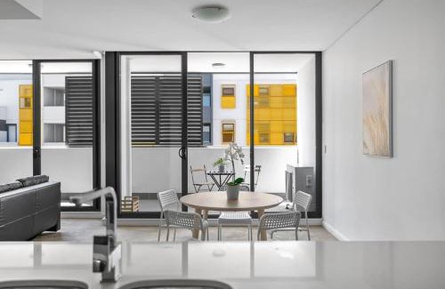 Kingsgrove Apartamento | NEW 3BR Apt in Kingsgrove Sleeps 7