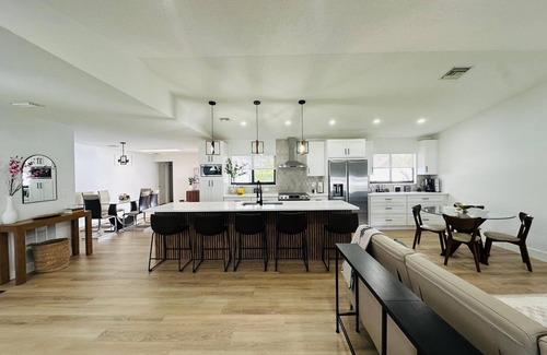 Deerfield Beach Casa | NEW 3BR Retreat w/Pool, BBQ & 10 min to the Beach.