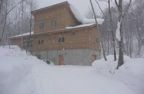 Niseko Casa | NUEVA casa personalizada de 4 dormitorios en 2018- Serenity House ... Al lado de Harmo