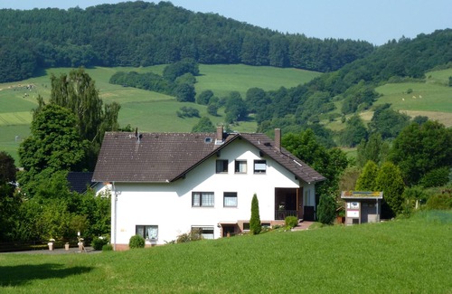 Altenlotheim Apartamento | 5 ***** Piso 'copas de los árboles' en el Parque Nacional Kellerwald-Ederse