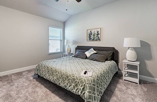 Greenville Casa | NEW! ✨ 4BD 2BA Cheerful Brand New Build! 🆕