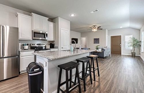 Greenville Casa | NEW! ✨ 4BD 2BA Cheerful Brand New Build! 🆕