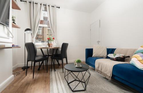 Liverpool Apartamento | New 4BedRoom Home - Near LFC & EFC