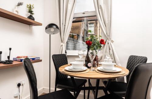Liverpool Apartamento | New 4BedRoom Home - Near LFC & EFC