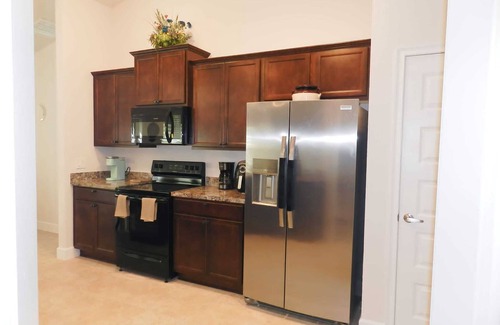 Ocala Casa | NEW 4BR Home! Wi-Fi, Garage Games & Convenient Drive to Downtown Ocala