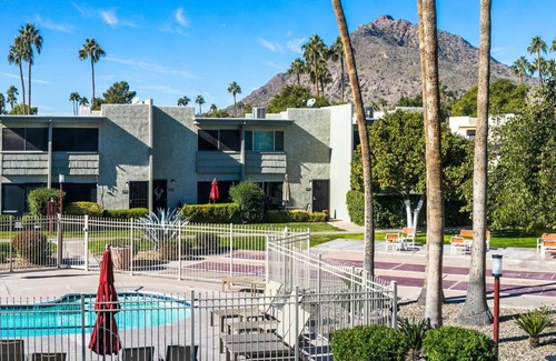 South Scottsdale Casa | New *5*STAR Listing! Poolside, Old Town Scottsdale Condo/TownHome