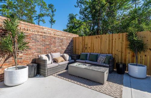 Augusta Casa | New 5 Star Luxury Putting Green Hot Tub EV Fire Pit 5Min From The Masters