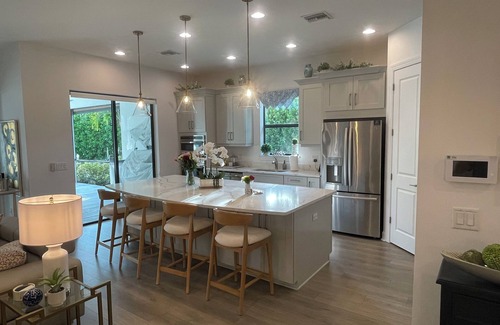 Naples Casa | NEW-5 Star! Private Home-Custom Pool,Spa,Golf,Tennis,Pickleball Resort Community