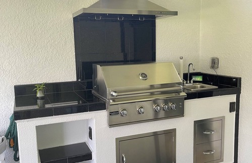 Naples Casa | NEW-5 Star! Private Home-Custom Pool,Spa,Golf,Tennis,Pickleball Resort Community