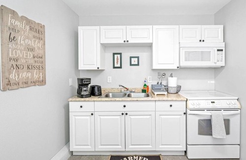 Oakford Park Apartamento | New 506 · Hidden Gem Effiency Studio! Perfect Location.