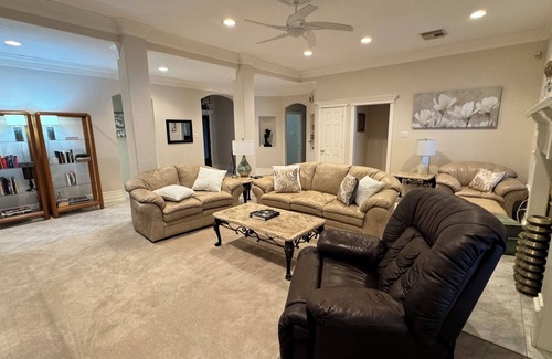 West Livingston Casa | New 6-Acre Lake Escape with dock