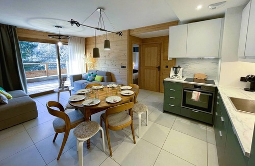 Saint-Sorlin-d'Arves Apartamento | New 8-person flat in the heart of the village