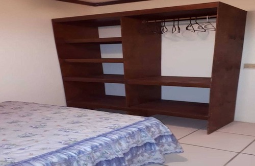 Sandy Bay Apartamento | NUEVO y asequible fantástico apartamento de 2 dormitorios a pasos de la playa en Sandy Bay