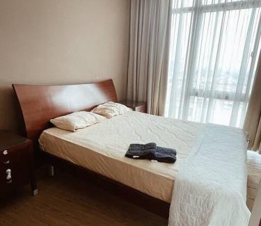 Gading Apartamento | New Affordable Premium Staycation 3 Bed 3 Bath