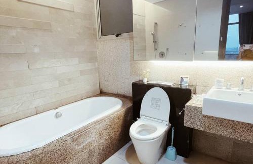 Gading Apartamento | New Affordable Premium Staycation 3 Bed 3 Bath