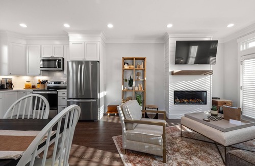 Seabrook Casa | *New*After Dune Delight, dog-friendly, Ocean View!