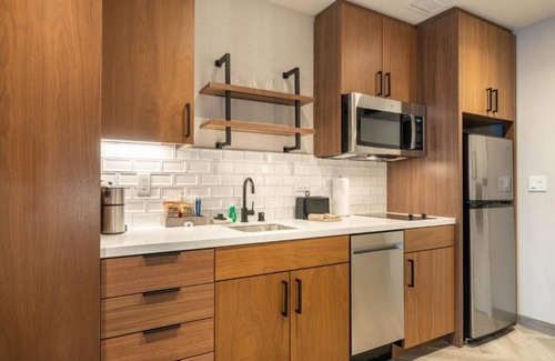 Millbrae Casa | New All-Suites San Jose