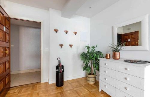 San Sebastián Apartamento | New Amara Suite Friends & Families Parking