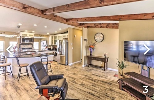 Cienega Springs Casa | New!!! Amazing river and mountain deck view home!!!!