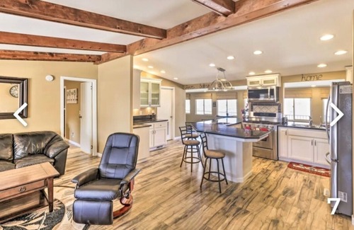Cienega Springs Casa | New!!! Amazing river and mountain deck view home!!!!