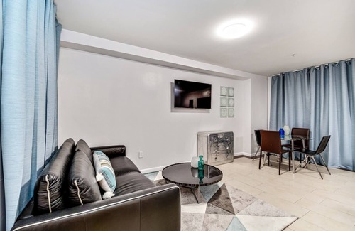 Chinatown Apartamento | New and Cozy 1BD Apt in the Heart of Philly!