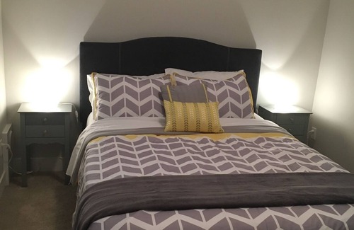 Guildford Casa | New and Cozy 2 bedrooms suite