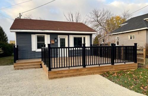 Meaford Casa | New and Cozy Cottage Minutes to Blue Mountain